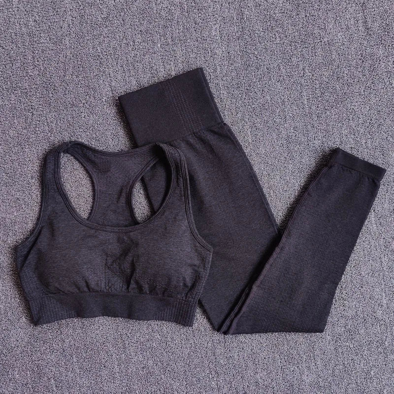 The Elevate 5-in-1 Seamless Sportswear System