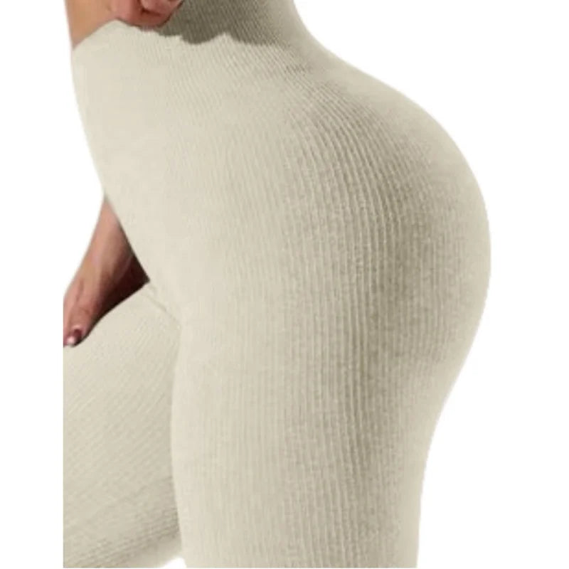 The Elevate Seamless 4-Way Stretch Pant